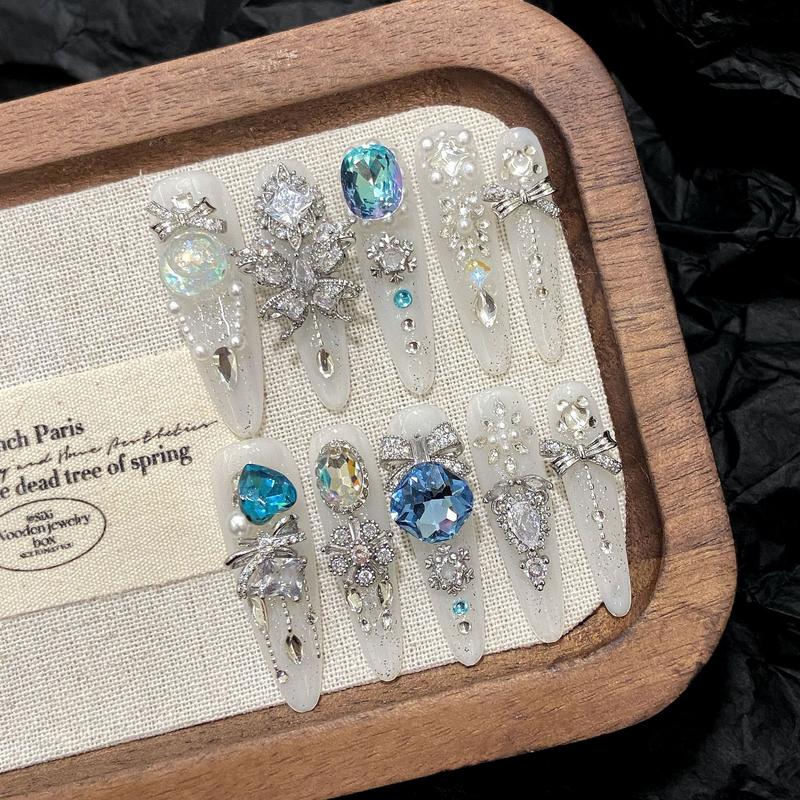 Product Introduction of [a Series High Luxury] Wear Armor Ice Queen Full Rhinestone Zircon Temperament Entry Lux Heavy Industry Handmade Wear Armor Boutique Manicure Fittings Accessories 0
