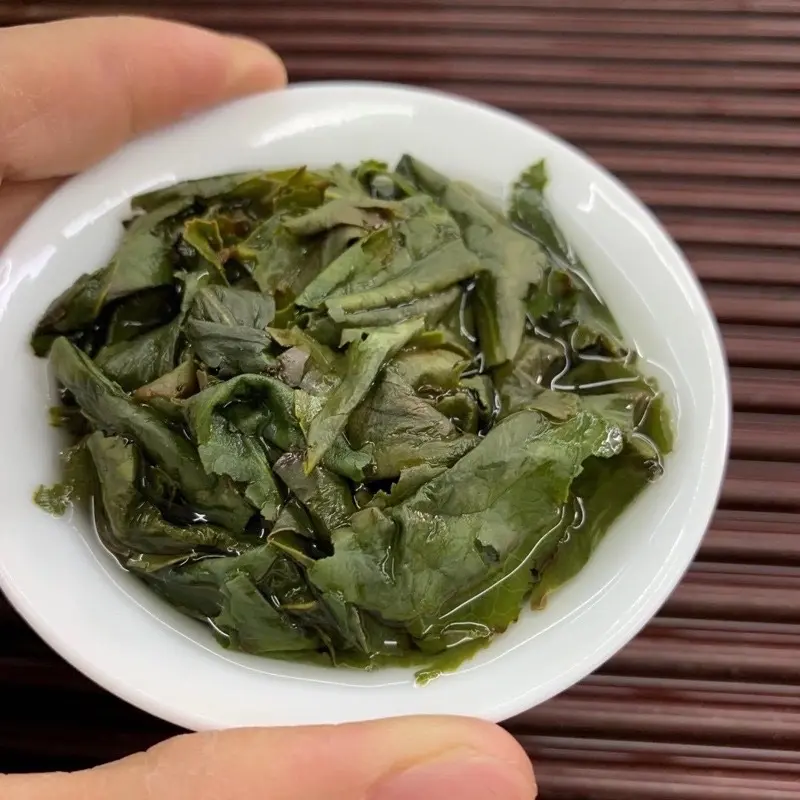 Trà Thiết Quan Âm hộp thiếc 250g 1