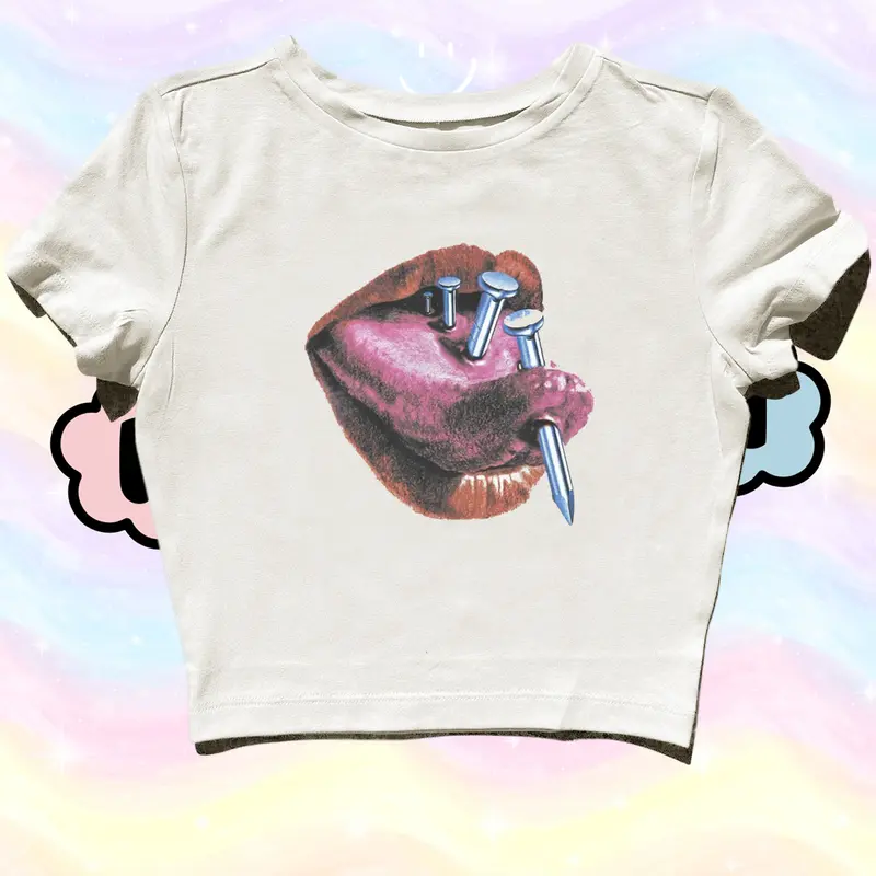 schwarze.katze | CROP TOP ONLY LIPS | GRUNGE | Y2K | METAL | VINTAGE | ANIME | BAND | KPOP | ROCK | STREETWEAR | CROPTOP | CROP TEE | SLIM FIT | AESTHETIC | COTTON COMBED 24S | WANITA DEWASA ANAK 0