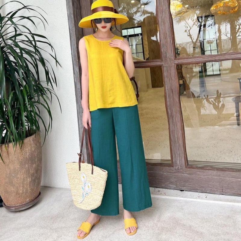 Set Đũi sát nách quần dài,xẻ tà mặt sau áo.Đủ size 40-75kg Nữ Women Top Nâu 0