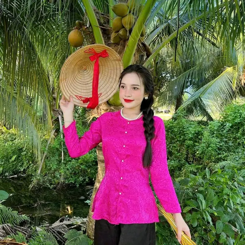 Áo Bà Ba Nữ Mặc Tết, Áo Bà Ba Gấm Chất liệu Gấm Mềm Mại Phom Dáng Đẹp Trẻ Trung Năng Động 5