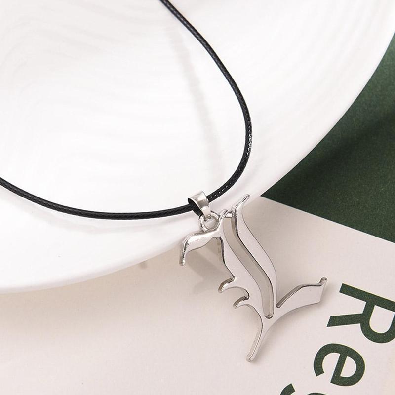 Product Introduction of New R Pin Anime Peripheral Death Note Logo Alloy Necklace Fashion Pendant Gift For Fans Friend 24