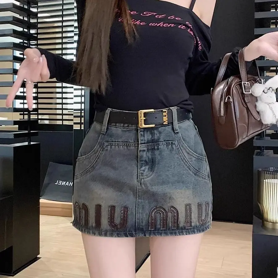 Chân Váy Denim, Hình Quả Lê, Có Miếng Dán Chữ Cái, Cạp Cao, Chân Váy Bó Chữ A Cô Gái Nóng Bỏng, Thời Trang, Hàng Mới Về, 2024
