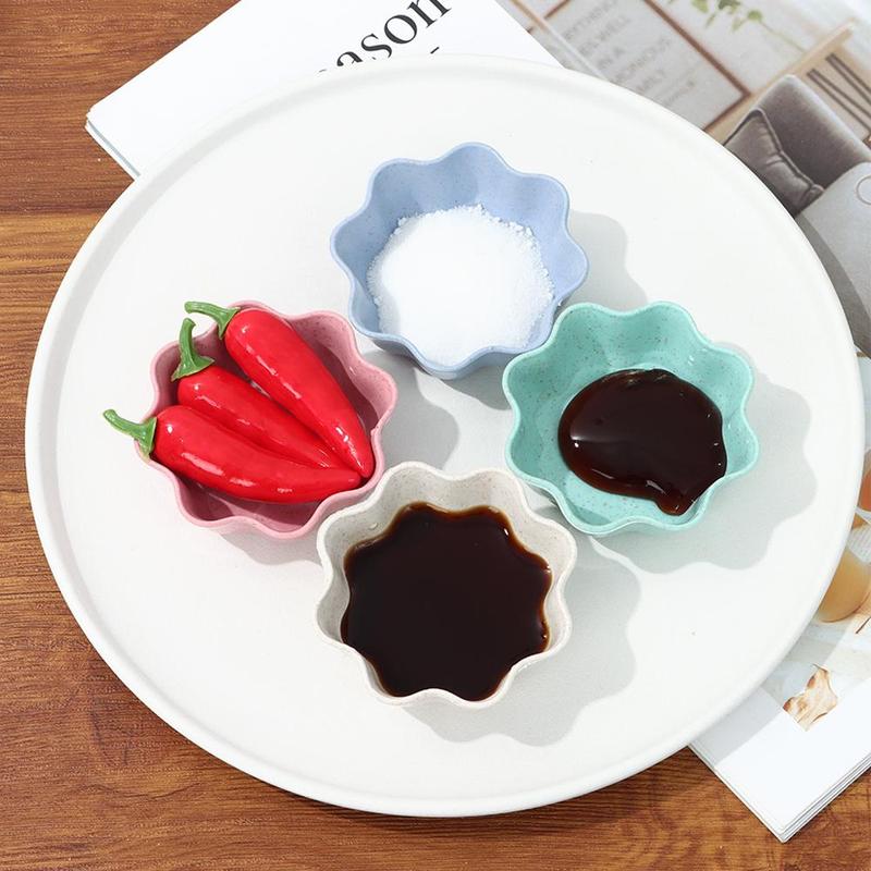 Product Introduction of Kitchen Sauce Oil Salt Plum Bossom Shaped Dish Seasoning Bowl Small Plates 11
