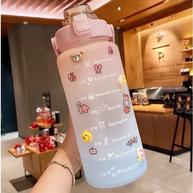 ￼Bình nước 2 lít  cute Có Vạch Báo Giờ Uống,  Bình Nước Thể Thao  Bằng Nhựa