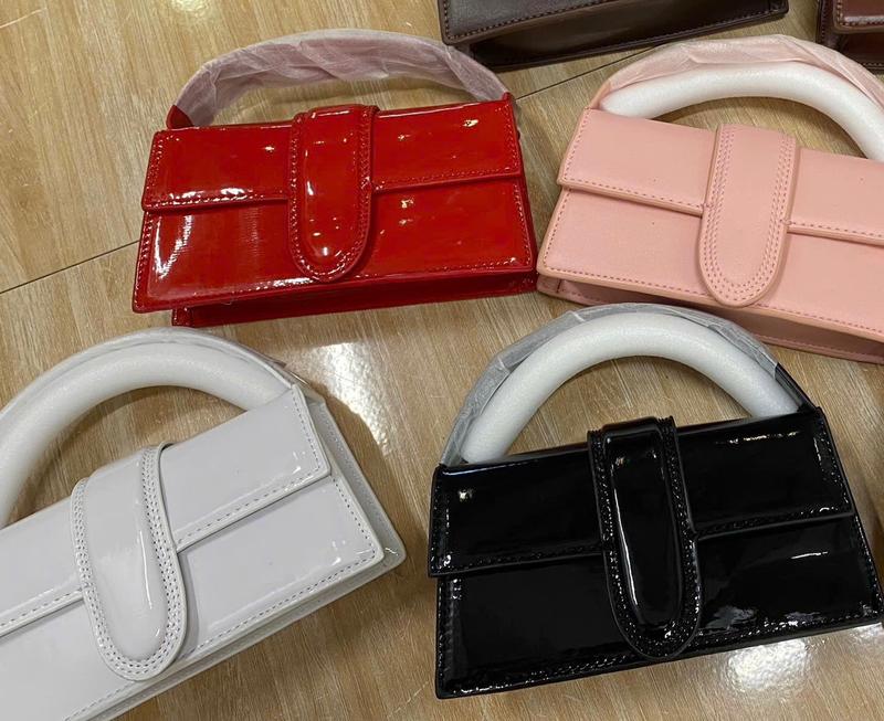 Product Introduction of Túi da quai bẹt có mác J có quai xách và dây đeo tiện lợi size 20cm bao đẹp Bag Đeo Vai Nữ 11