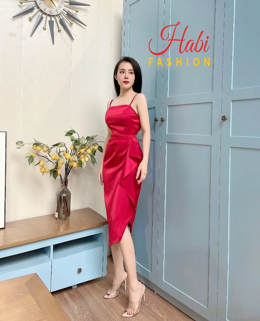 Đầm hai dây body chất lụa xẻ sườn có mút quyến rũ, váy body 2 dây thiết kế (Habi Fashion)