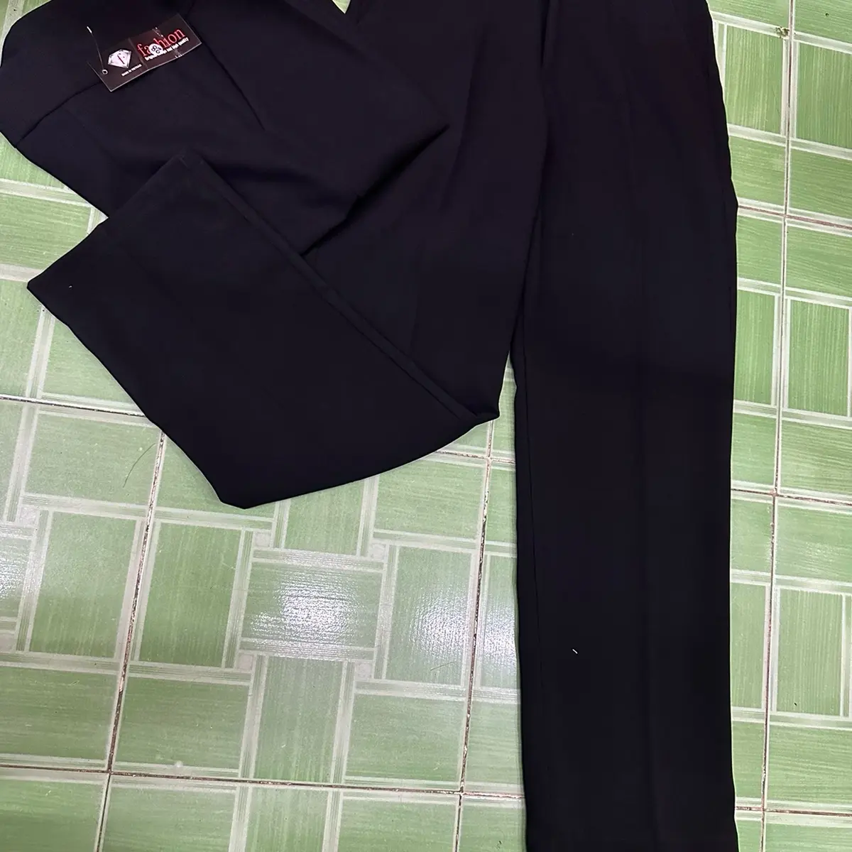 Quần Tây ống suông vải tuyết mưa không co giãn