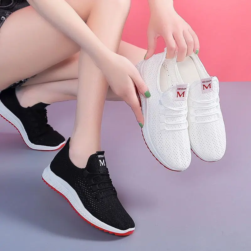 SEPATU SNEAKER WANITA JRING