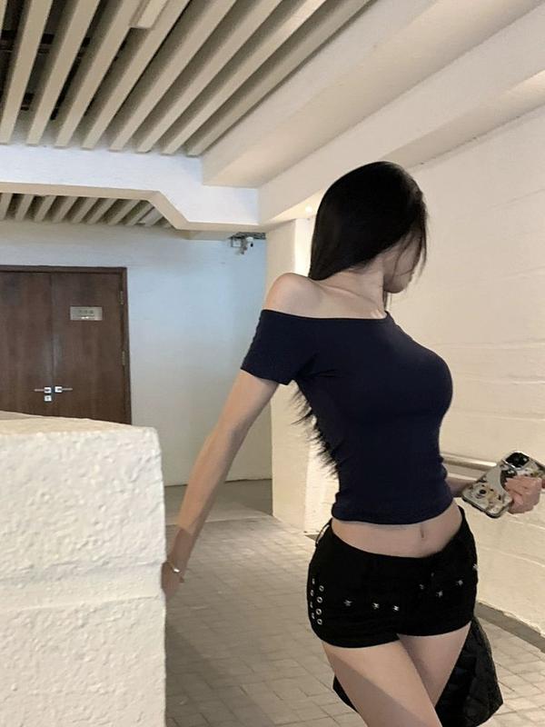 Áo thun ngắn tay chắn, thắt dáng, nửa vai lộ một hàng ngang cho nữ, kiểu mùa hè, mang đậm vẻ thuần túy và xu hướng, kiểu nàng xinh xắn Mỹ 8