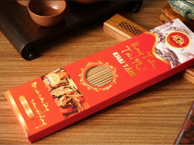 Nhang Đỏ 3 Tất Thơm Tự Nhiên, Hương Thơm Trầm Hộp/ 100 Cây - Trầm Hương Tài Phú Dầu Thơm Phòng Dầu Thơm Tinh Dầu 2