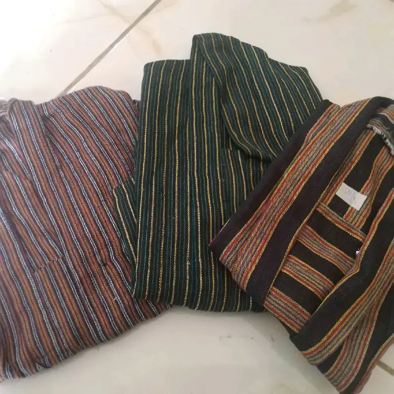 Setelan Kebaya Lurik Anak Perempuan Baju Adat Jawa Bahan Tenun dan Katun Fashion Lengan panjang 5