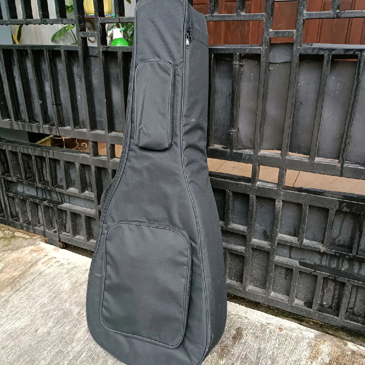 Tas gitar Akustik semigigbag Busa tebal All Size