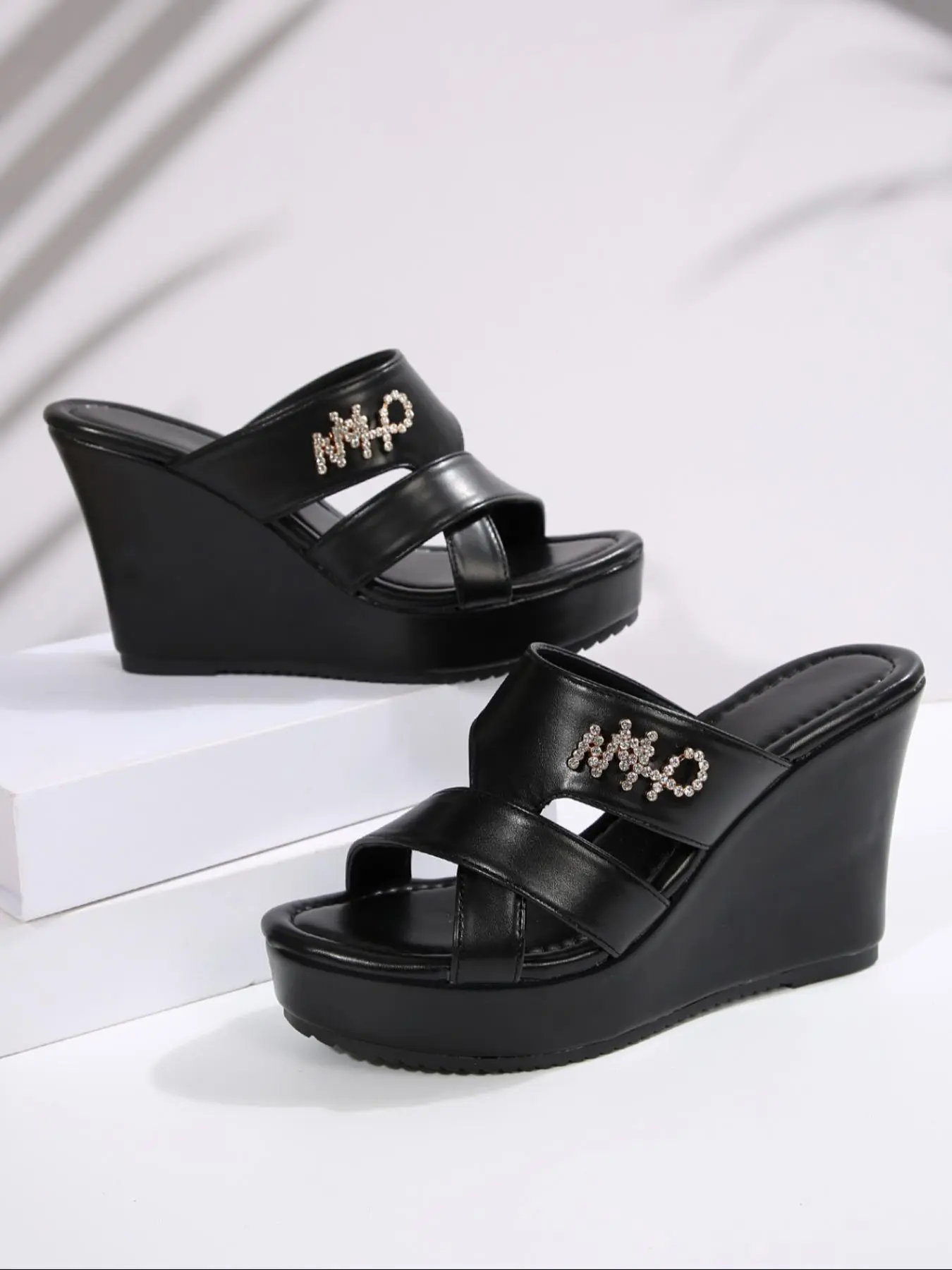 Women's Fashionable Solid Color Wedge Sandals, Casual Comfortable Platform Sandals for Summer, Female All-match Round Toe Wedge Sandals for Daily Wear, Walking Shoes