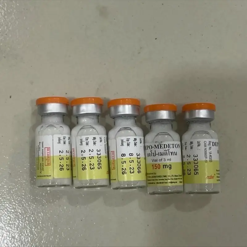 Lọ tiêm triệt sản chó cái,mèo cái để bớt kêu gào,theo đực lên giống,1 lọ 1 con (dạng lỏng) 2