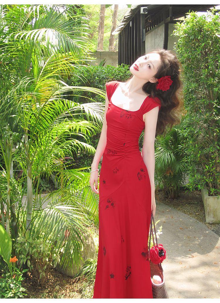 Product Introduction of Váy Hai Dây Vest Cổ Vuông Màu Đỏ Pháp, Đĩa Xanh Ăn, Chiang Mai Hoa Hồng Đỏ, Váy Tiệc Trà Đuôi Cá, Váy Đi Kỳ Nghỉ Cho Nữ, Năm 2025 Dress Women 11