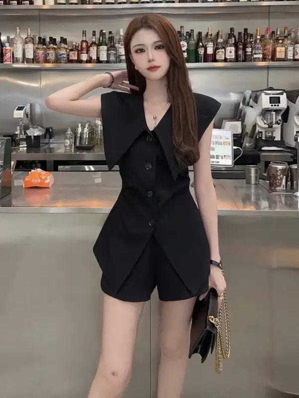 Set vest thời trang nữ ngắn trên gối chất vải mát mịn thời trang sành điệu tinh tế cho các chị em Áo Voi Women Lịch Top Tim Navy 3
