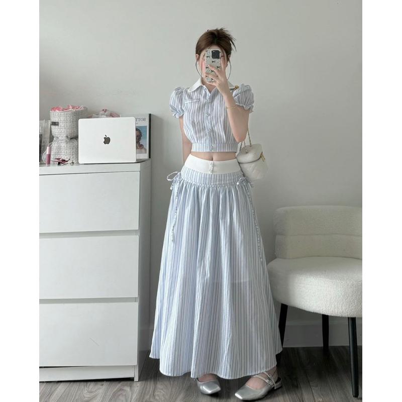 BERIE SET• Set 2 món| Áo sơ mi kẻ xanh cổ sen croptop tay bèo kèm chân váy dài phối nơ hông tiểu thư LALASTUDIO