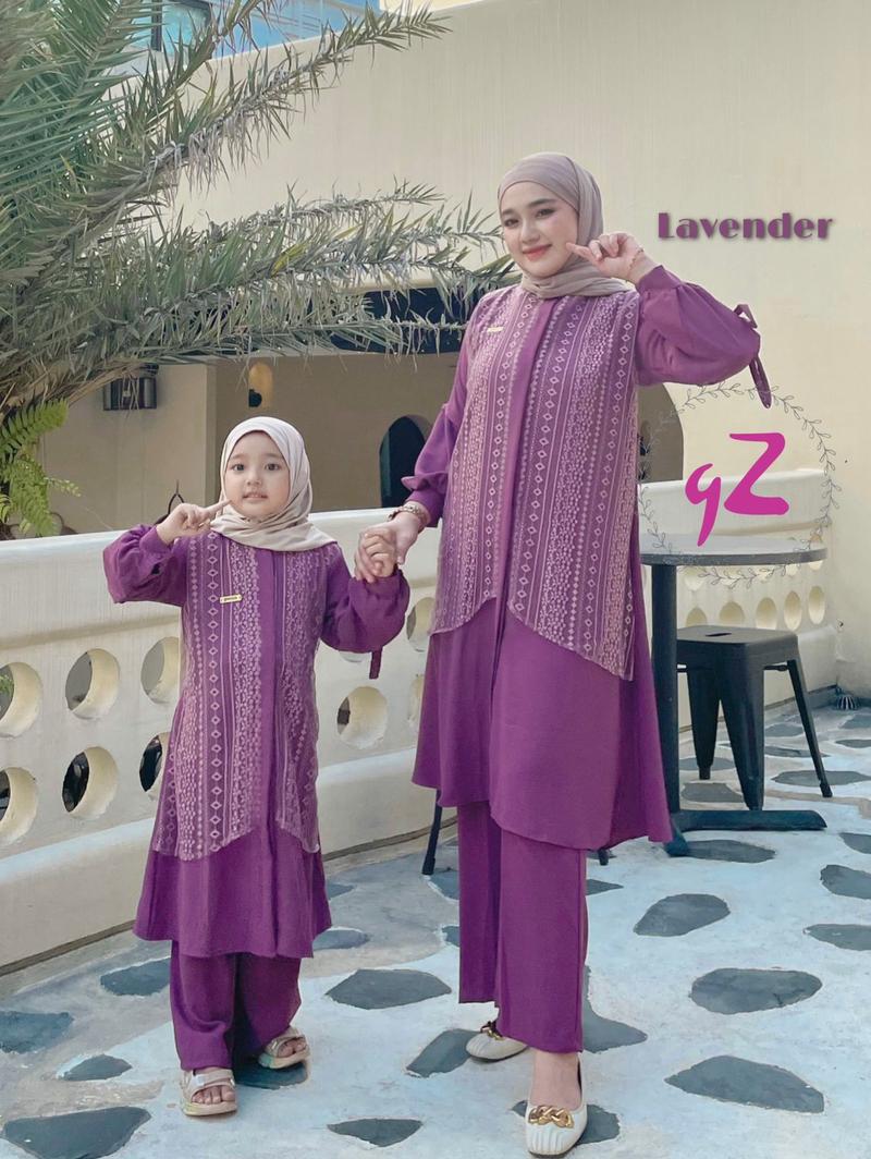 Product Introduction of Setcel Couple Ibu dan Anak Ori NK / Set Queen Bunga Baju Wanita Tunik Motif 32