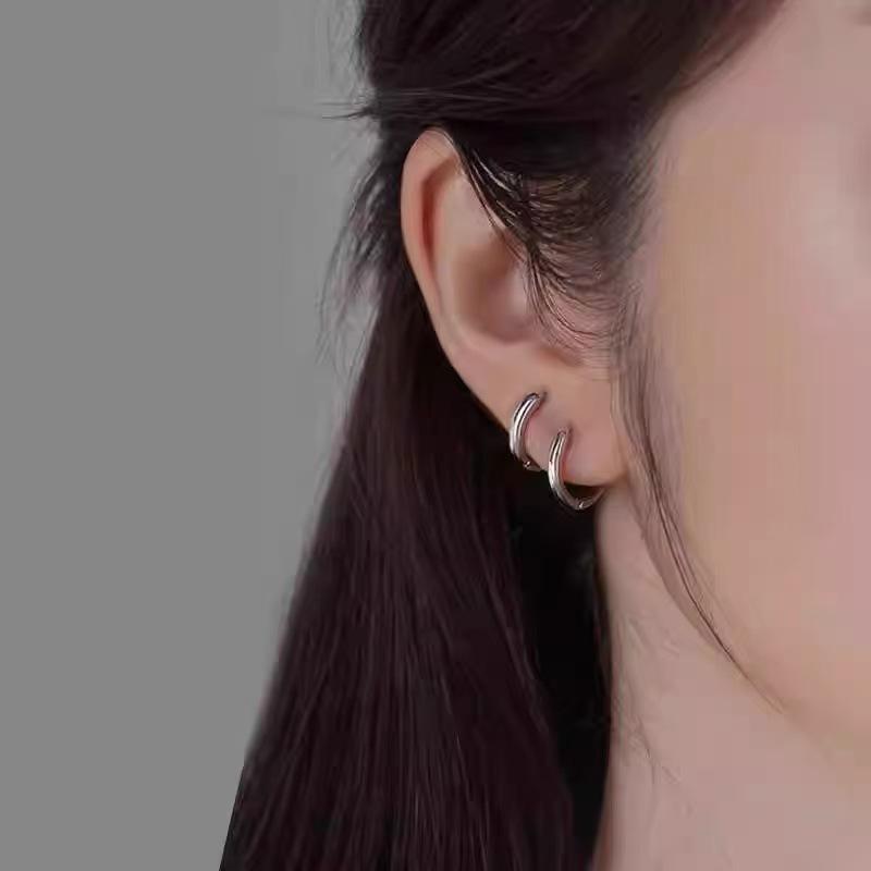 Product Introduction of Hoa Tai Khóa Tròn, Phong Cách Cổ Điển Và Bán Chạy, Hoa Tai Đơn Giản, Phong Cách Lớp Phủ, Thiết Kế Độc Đáo Cao Cấp, Hoa Tai Vòng Tay Đơn Giản, 2025 3