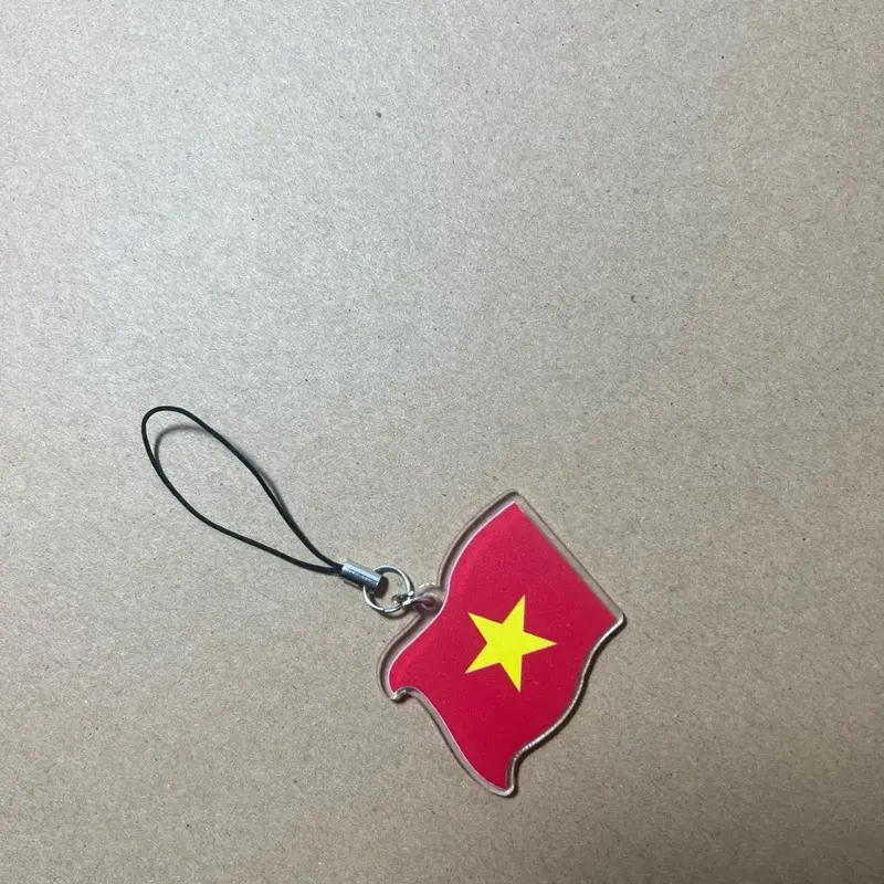Móc điện thoại charm yêu tổ quốc