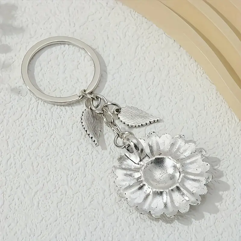 1pc Sunflower Keychain Cute Keychain Wallet Bag Backpack Car Pendant Headphone Accessory, Gift For Mom Friends 3