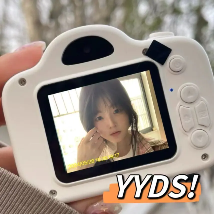 Máy ảnh kép HD Máy ảnh kỹ thuật số dễ thương CCD Sinh viên trong khuôn viên trường có thể chụp ảnh và tải lên điện thoại di động Máy ảnh ghi lại chuyến đi Camera