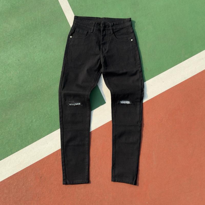 Quần Jeans Kinny Nam Co Giãn Vá Gối Chữ Trắng