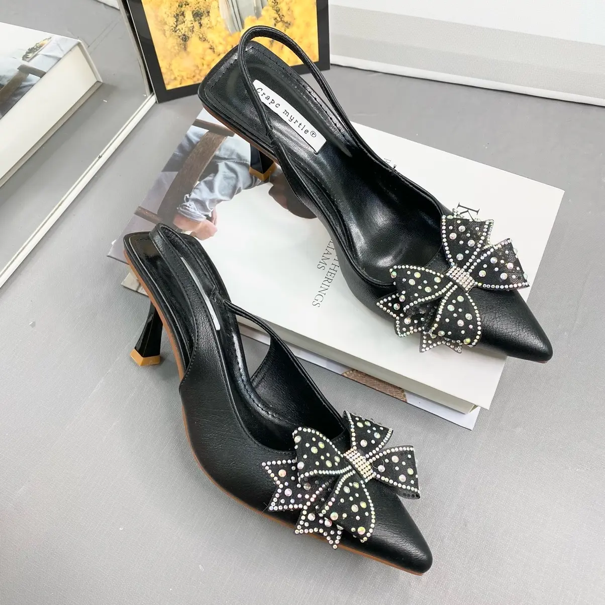 Giày cao gót đũa 7 phân mũi nhọn phối nơ đen trắng sang chảnh Shoes Nữ Nhung Cao Su DéP