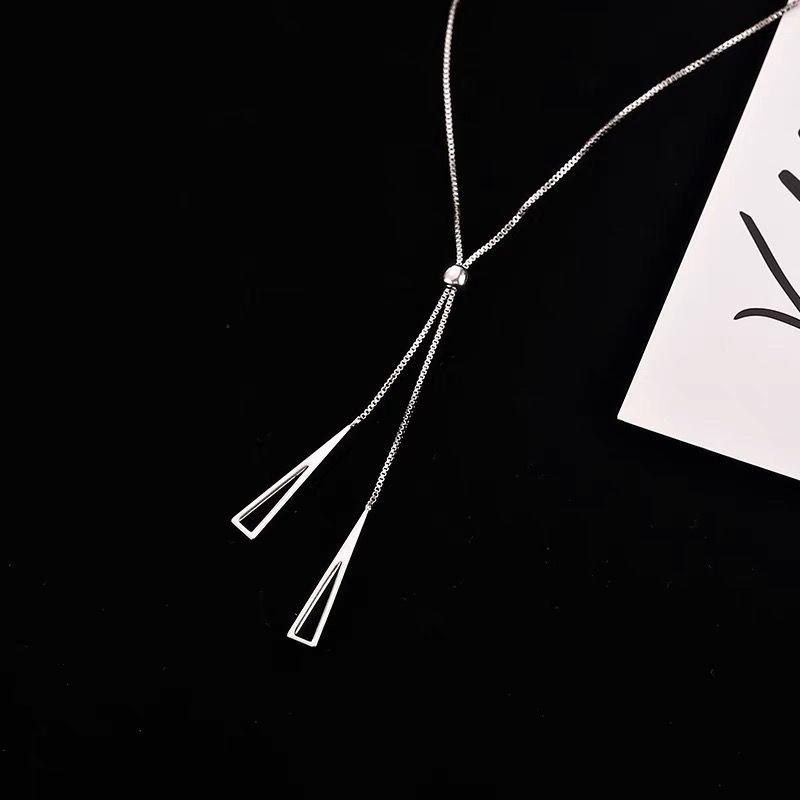 Product Introduction of Stylish Adjustable Necklace with Geometric Pendant Simple Fashionable Design Perfect for Everyday Wear and Special Occasions Quality Choker Chain Elegant Pull-Out Design Ideal Gift for Women 16