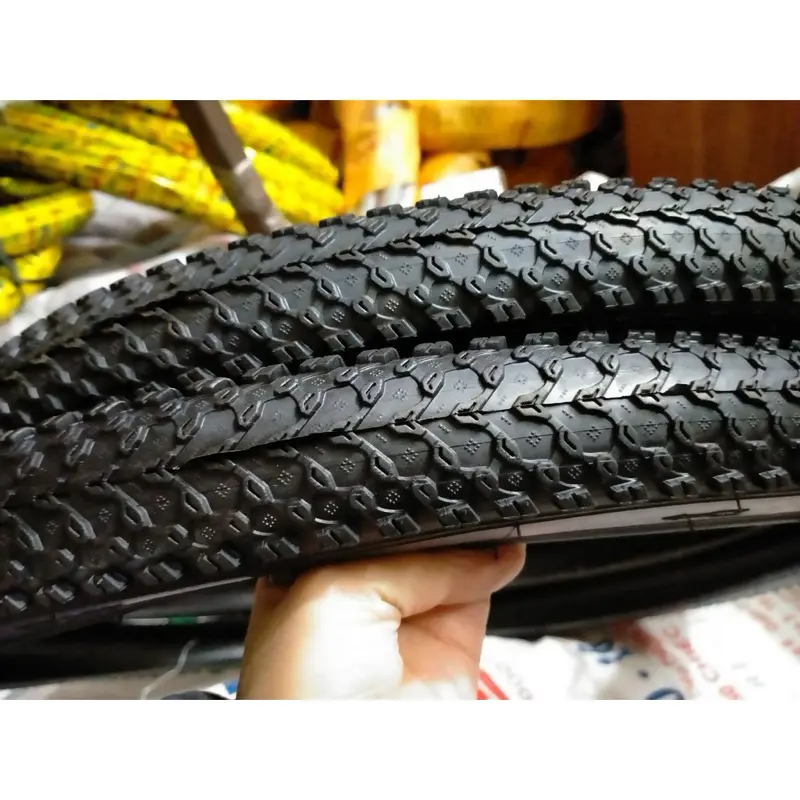 Lốp Vỏ săn ruột xe đạp địa hình cỡ 26x1.95 và 24x1.95 chính hãng SRC cao su Sao Vàng 1