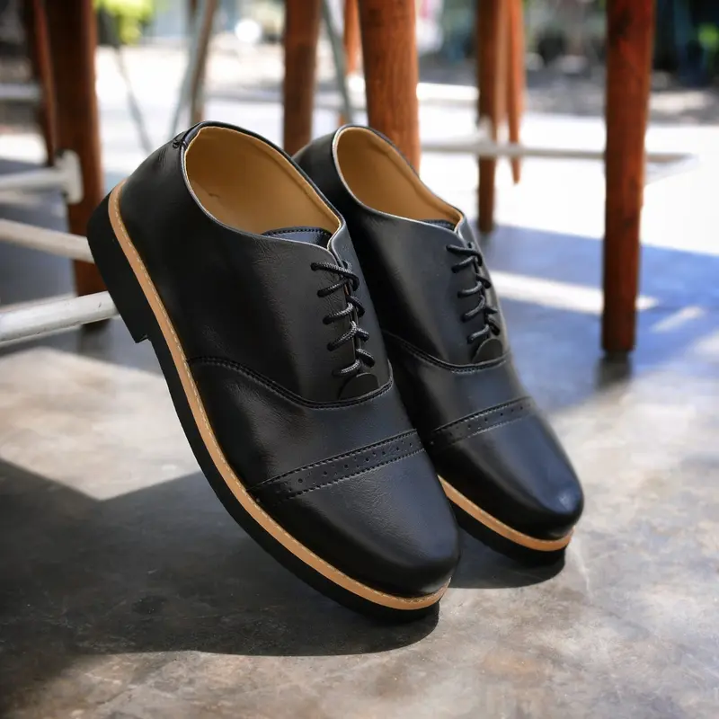 SHAQIL ARIONZ Sepatu Pentofel Kasual Pria Kulit PU Sintetis Original Sepatu Pria Cowok Gaya Santai Elegan Kekinian Trendy Sepatu Kasual Pria Tali Hitam Coklat Terbaru Terlaris 2