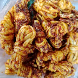 1kg seblak kering mie gulung mie lilit full bumbu mantap Pedas original