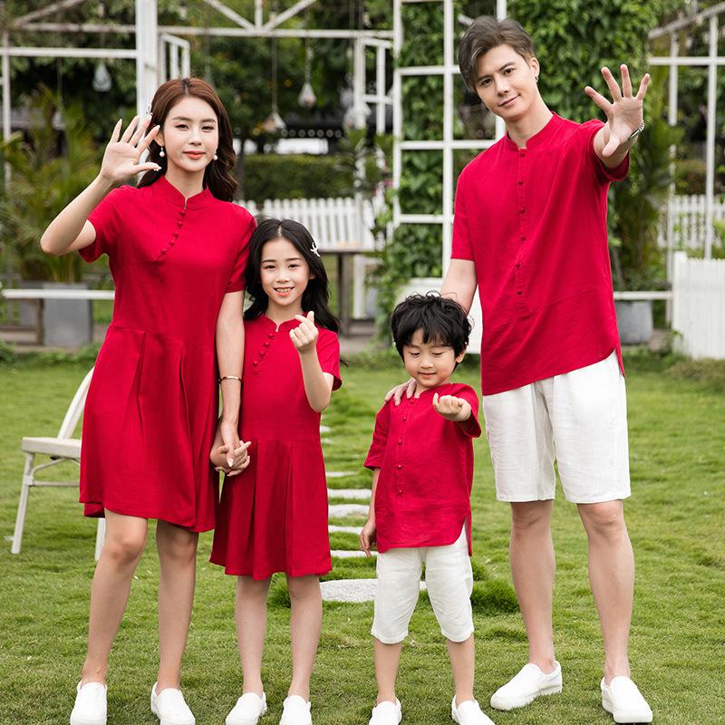 Product Introduction of New Year's Clothing 2025 Cheongsam Parent Child Dress Mother Daughter Dress Family Photo Family Dress Couple Brother Sister Dress 3
