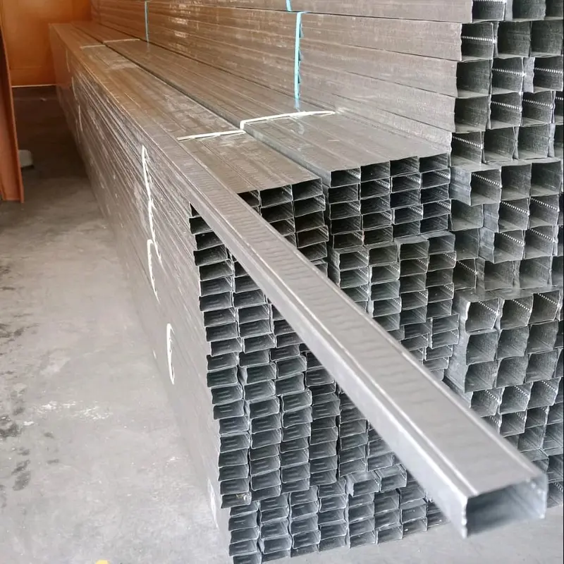 Besi Hollo Rangka Plafon Tebal 0.3mm Bahan Galvalum Panjang 4m untuk Rangka Gypsum dan PVC 0