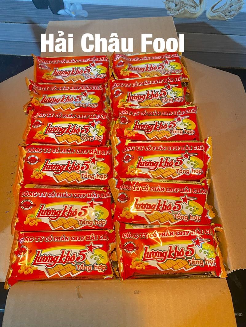 Product Introduction of Thùng 50 Gói Lương Khô Hải Châu 3 Vị Ca cao/đậu xanh/tổng hợp Thơm Ngon Bổ Dưỡng Tốt Cho Sức Khỏe 4