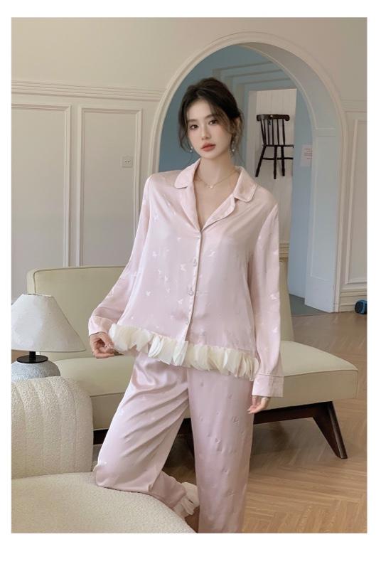 Product Introduction of Pyjama phi lụa QCCC phối viền lá-form suông thoải mái-3 màu ngọt ngào-nữ tính-trẻ trung 7
