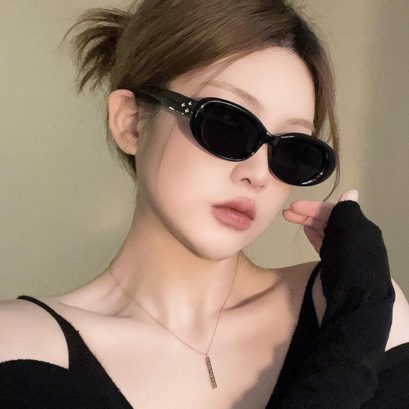 Kính mát du lịch gọng bầu dục chống tia UV phong cách thời trang Trung Hàn k93
