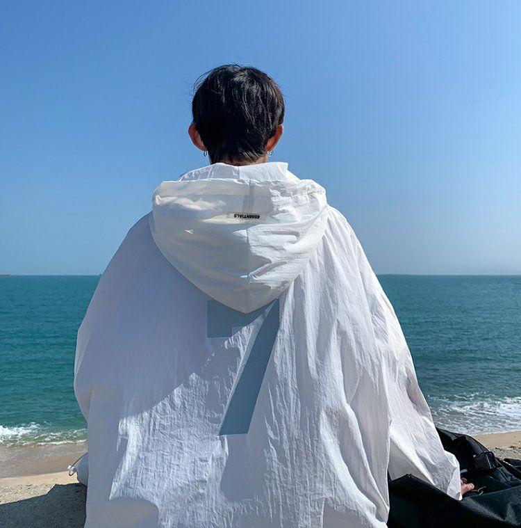 Product Introduction of Hooded Sun Protection Jacket for Men, Summer Thin Style, Youth Trendy Casual Coat, Ultra-Thin Breathable Loose Sun Protection Clothing 9
