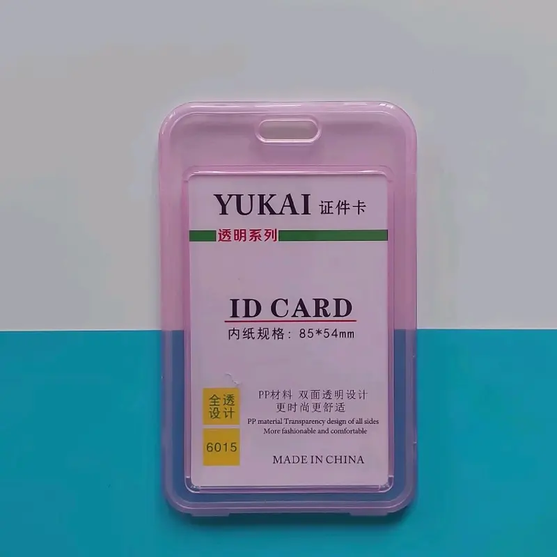 Bảng tên 2 loại cao cấp bằng hợp kim đồng và bằng nhựa .với chất liệu mặt bằng đồng sẽ giúp cho bộ thẻ của chúng ta màu bền mãi theo thời gian , mang một phong cách lịch lãm sang trọng  khi đeo sản phẩm này 6