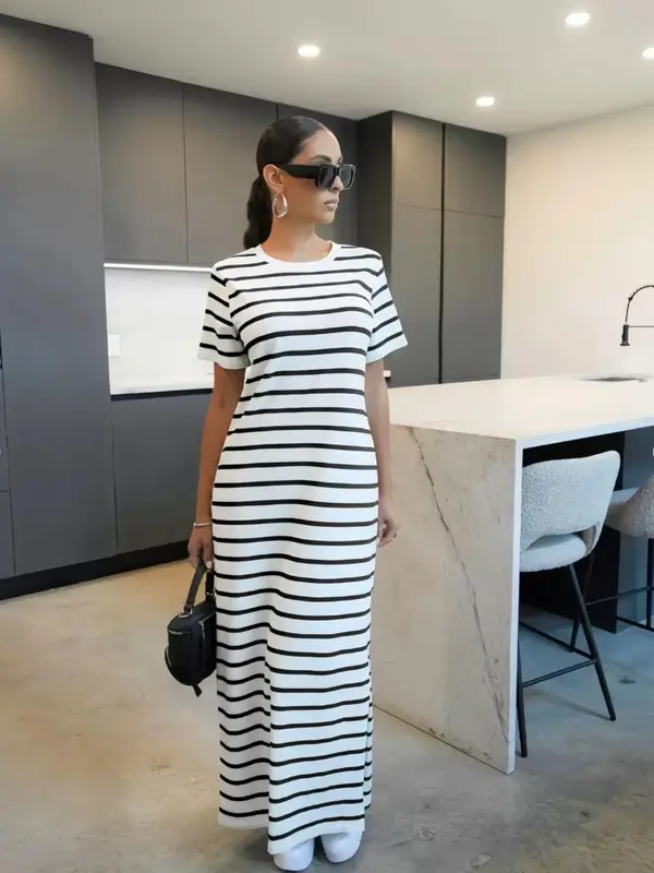Women's Striped Print Round Neck Dress, Casual Short Sleeve Crew Neck Dress for Daily Wear, Ladies Clothes for All Seasons 2