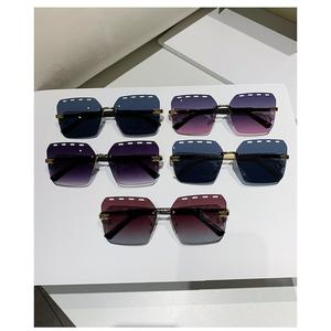 แว่นกันแดดป้องกันรังสียูวี ดีไซน์อินเทรนด์ใหม่ เปลี่ยนสีช้าๆ เหมาะสำหรับฤดูร้อน ไร้กรอบ ป้องกันแสงแดด