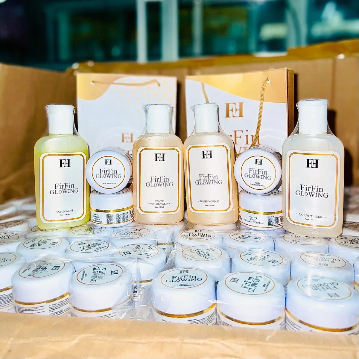 FIRFIN GLOW ORIGINAL BPOM Wajah Hitam Mengencangkan Mencerahkan Kulit Kering Kulit sensitif Perawatan Membersihkan