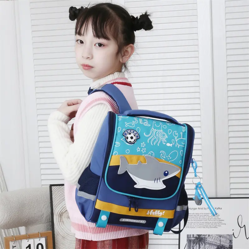 Tas Ransel Motif Fashion Anak TK Kitty & Shark Ukuran 32cm Free Gantungan  | 0609 Kivaro 8