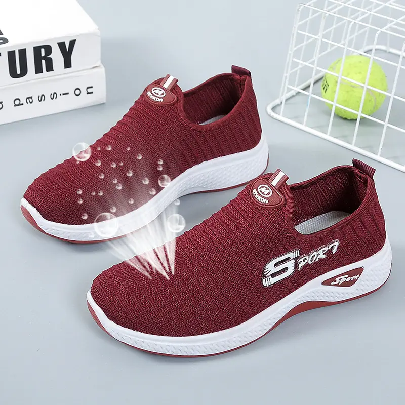 Kasut Wanita Baru Musim Luruh Kasual Fesyen Serbaguna Sukan Bernafas Lama Beijing Kasut Kain Rata tapak kaki lembut Selesa Casual Shoes Sneakers ka sutra tara jutan Sport
