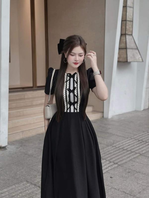 Váy tuyết mưa xếp li phối trước kèm nơ dáng ôm xinh lắm Nữ Women Kem Dress Màu Đen 3
