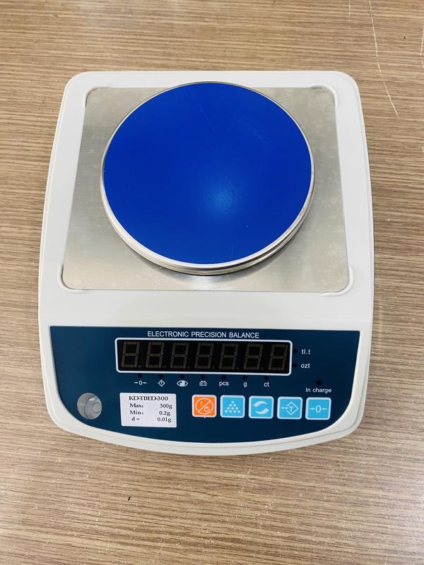 Cân điện tử KD TBED300 Mức cân 300g độ đọc 0.01g cân kỹ thuật hiện đại chính xác đến từng gram 0
