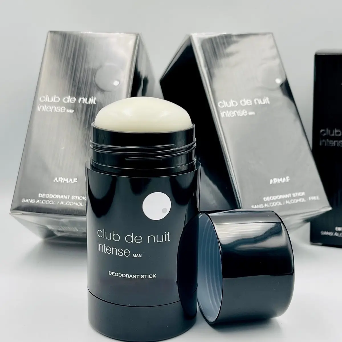 Lăn khử mùi nước hoa Club De Nuit Intense Man (Sáp)