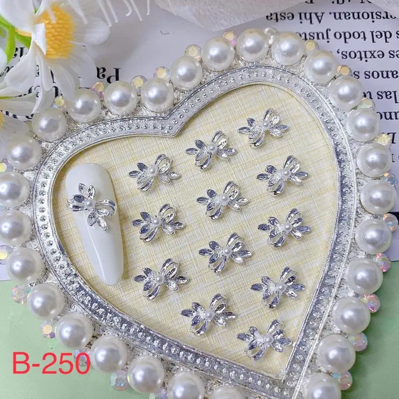 Charm nail lẻ ( giá 1 viên ) đính mẫu móng . Tuyệt phẩm ngành nail . Đầy đủ mẫu charm đẹp 0
