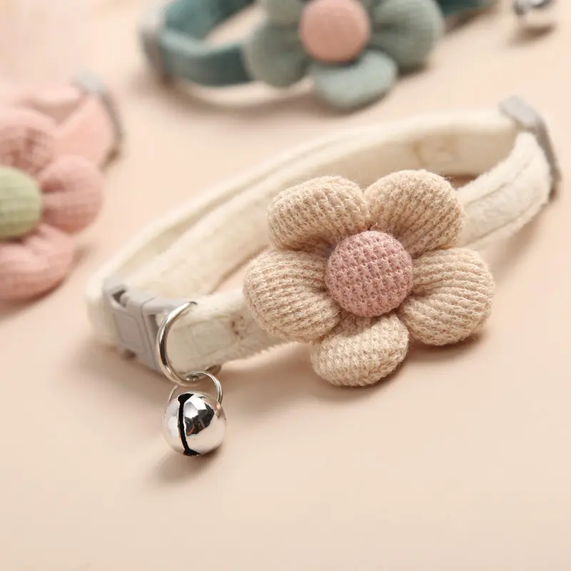 Cat Collar with Cute Flower  Adjustable Buckle Cat Collar Bell Collar Cat  Small Pet Supplies  Kitten Collar  Small Dog Acce
